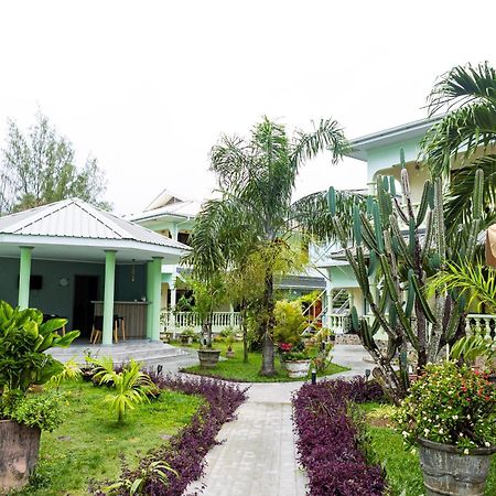 Green Palm Self Catering Anse aux Pins Eksteriør bilde